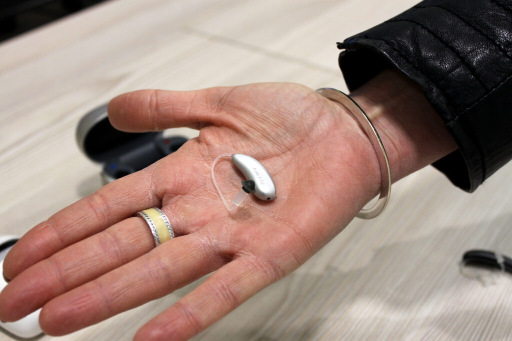AUDIOSOLUTION